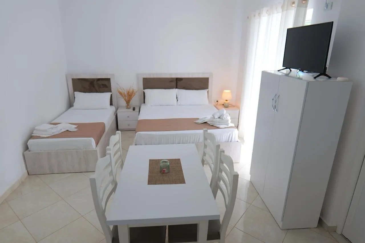 Hotel Seahorse Ksamil 5*,  Albania