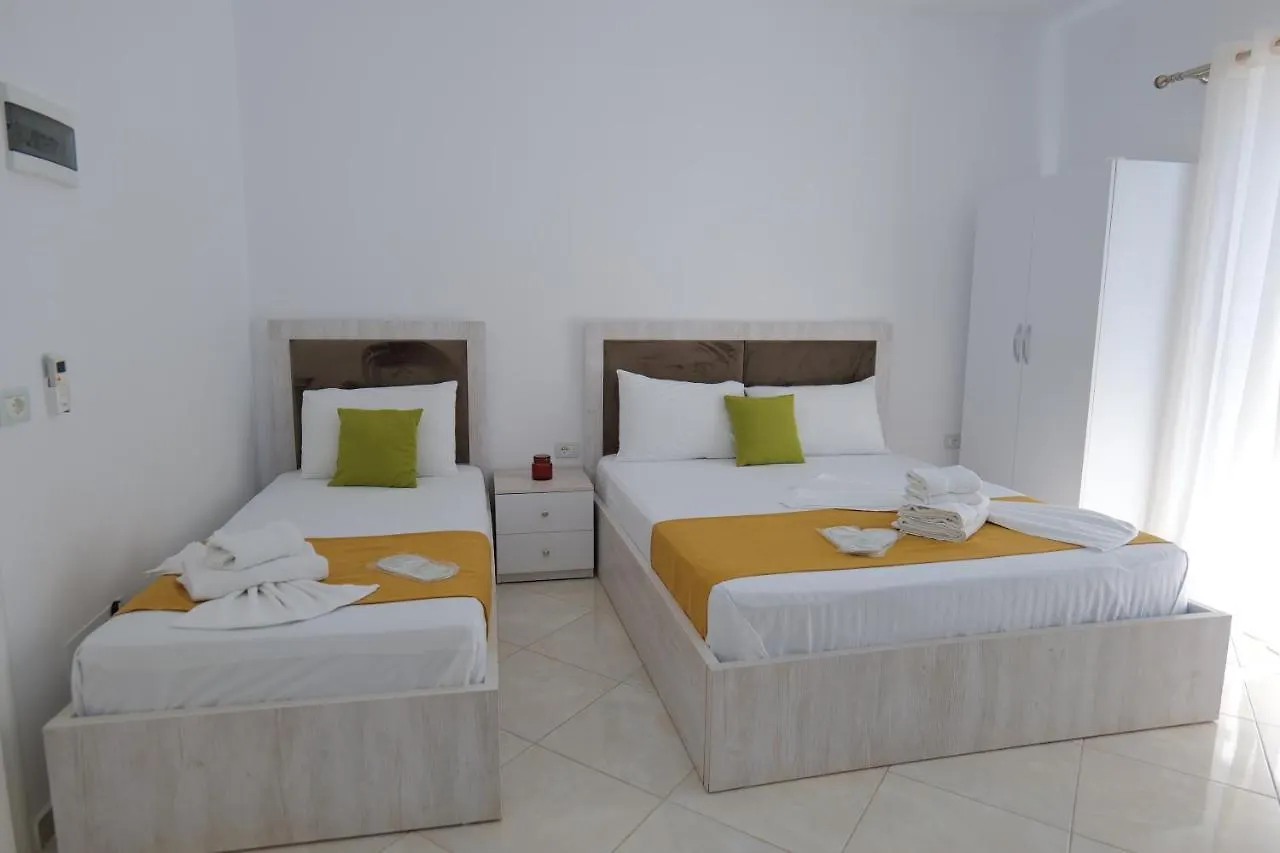 Hotel Seahorse Ksamil 5*,