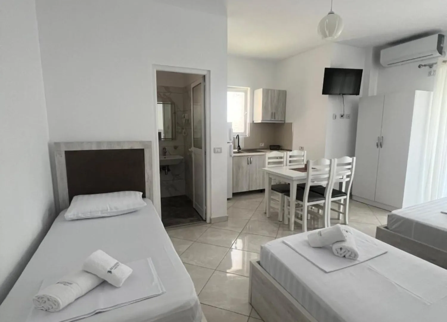 Seahorse Hotel Ksamil